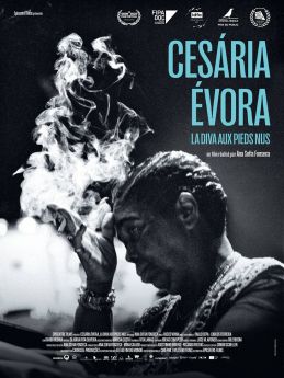 Cesária Évora, la diva aux pieds nus - Festival Voi(x)là l'été à Epernay