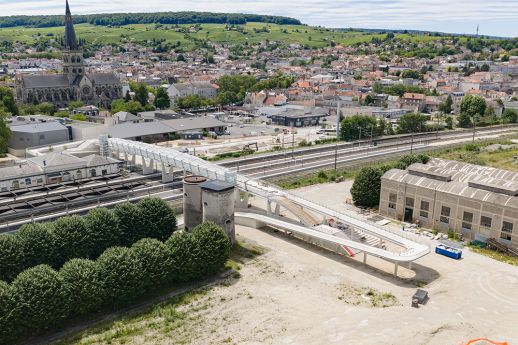 passerelle Berges de Marne