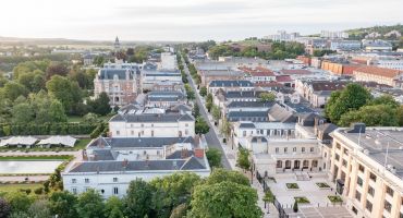 Avenue de Champagne